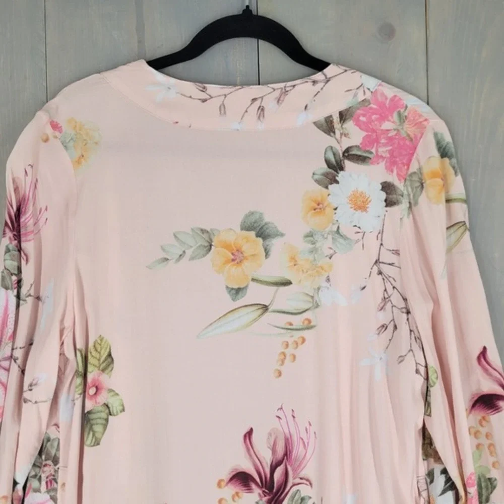 Plum Pretty Sugar Floral Robe Kimono‎ Women Medium Pink Boho Cover Up Pink